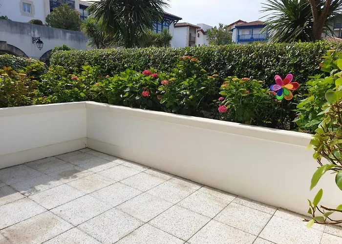 2 Et Canape Lit Bureau - Marina - Agreable