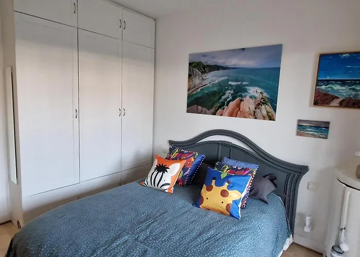 2 Et Canape Lit Bureau - Marina - Agreable