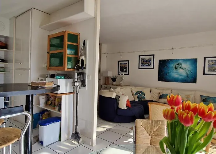 2 Et Canape Lit Bureau - Marina - Agreable